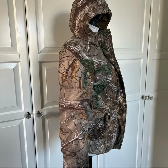 Real tree puffer jacket - Picture 3 of 7